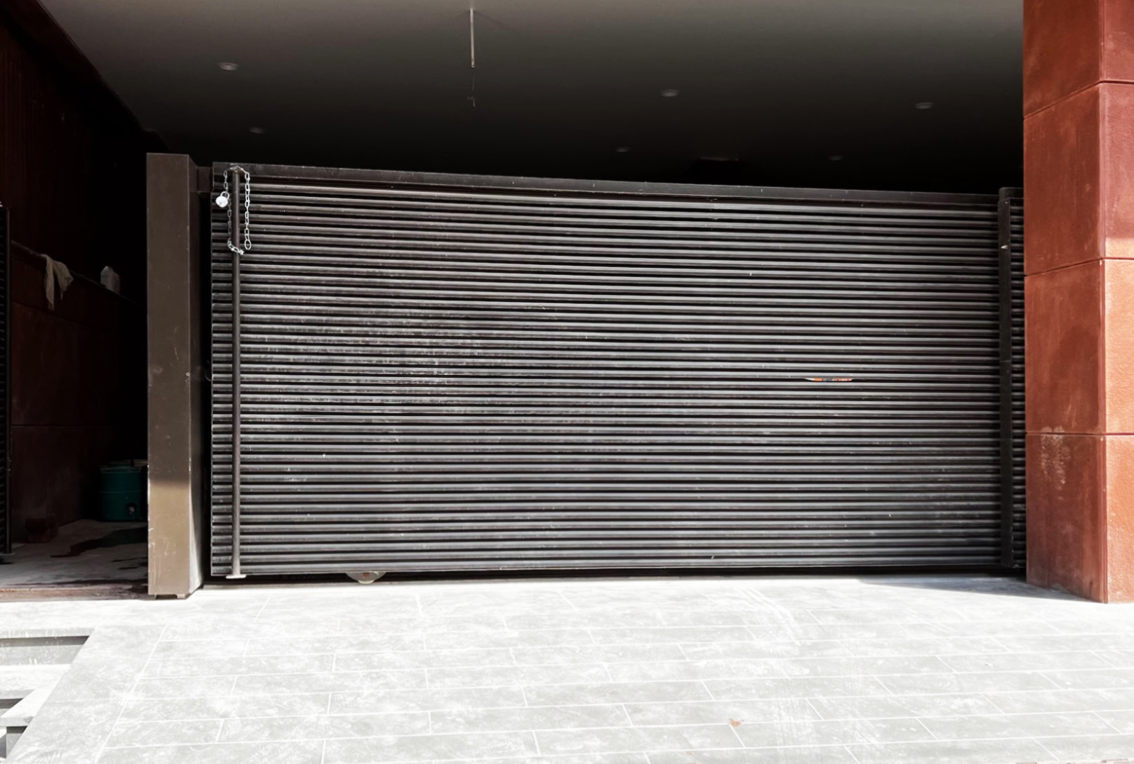 Axes in Excess: Leaders in louvers solutions, reimagining architectural design possibilities.